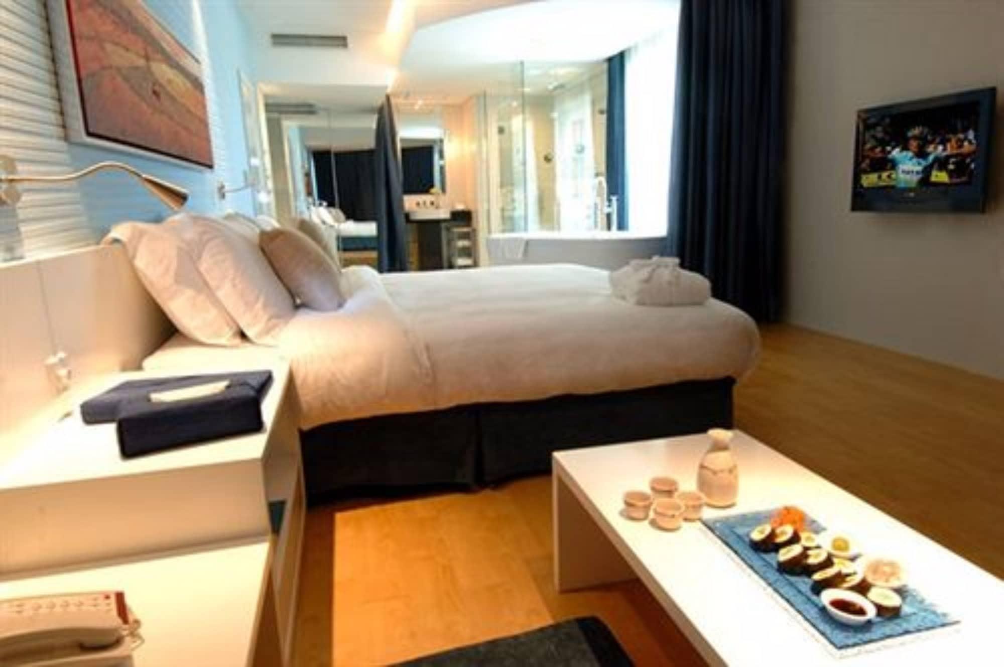 Weihai Haiyue Jianguo Hotel Екстериор снимка