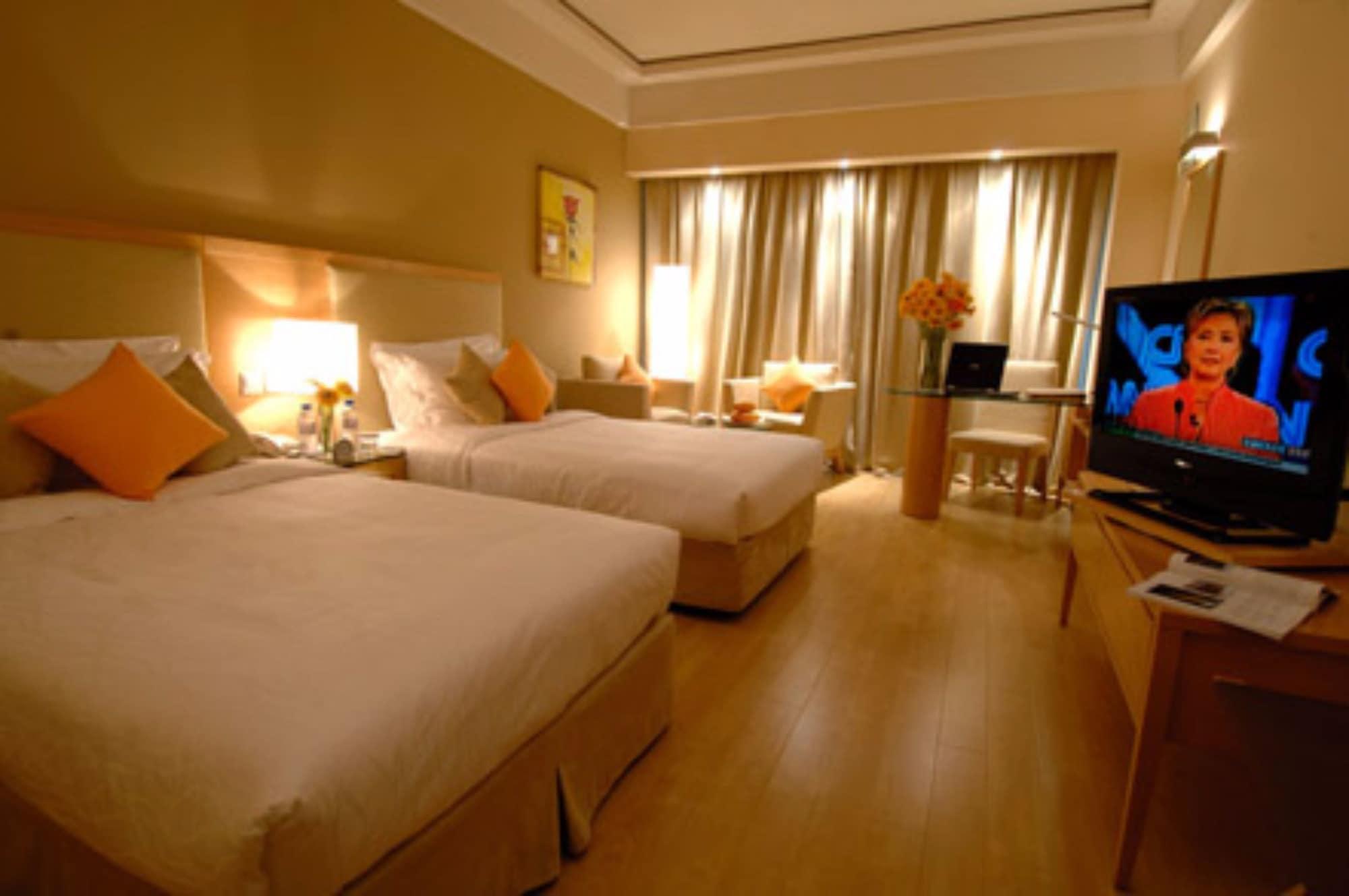 Weihai Haiyue Jianguo Hotel Екстериор снимка
