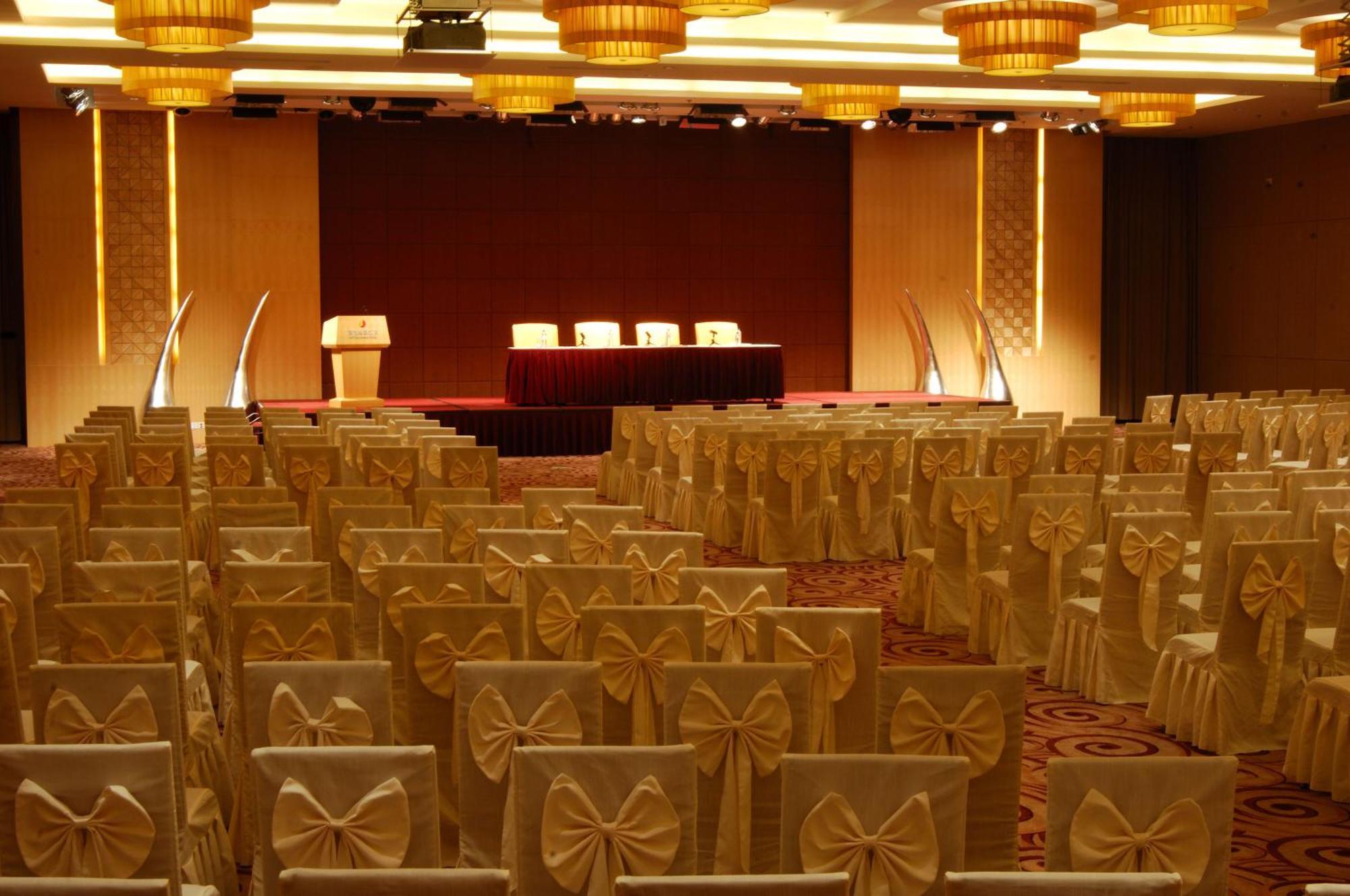 Weihai Haiyue Jianguo Hotel Екстериор снимка