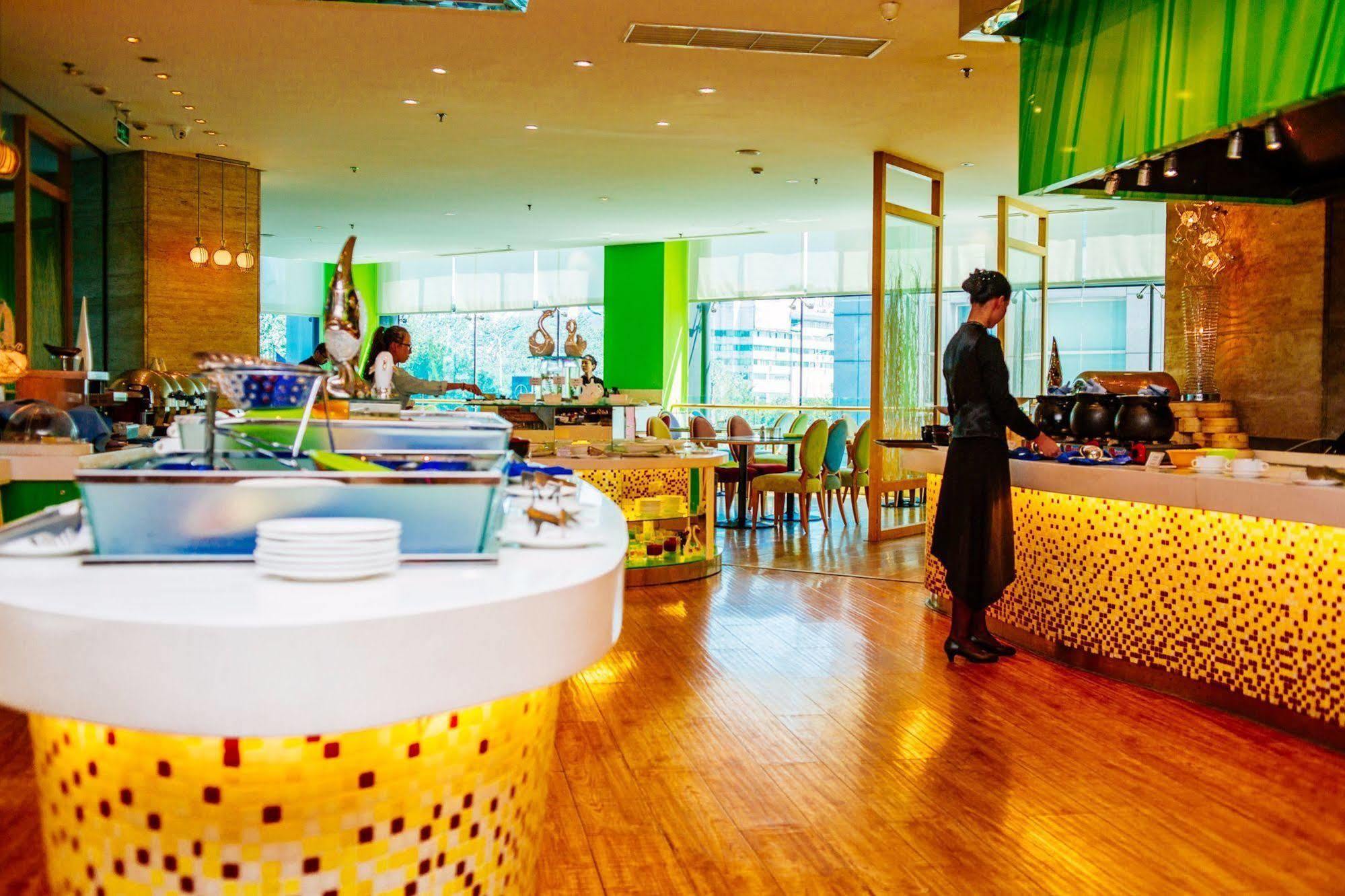 Weihai Haiyue Jianguo Hotel Екстериор снимка