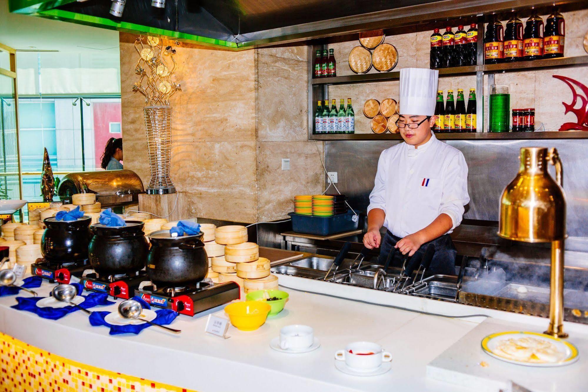 Weihai Haiyue Jianguo Hotel Екстериор снимка
